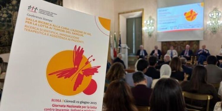 In Italia oltre 500mila persone convivono con un tumore del sangue. Ail rafforza sostegno a ricerca scientifica con progetti innovativi