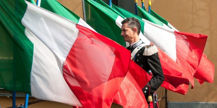 CARABINIERI | L’Arma compie 211 anni, grande festa a Villa Borghese