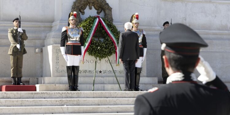 2 GIUGNO | Roma, Mattarella rende omaggio al Milite Ignoto