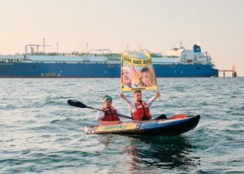 GREENPEACE | “Investire sul gas fossile significa bruciare il nostro futuro”