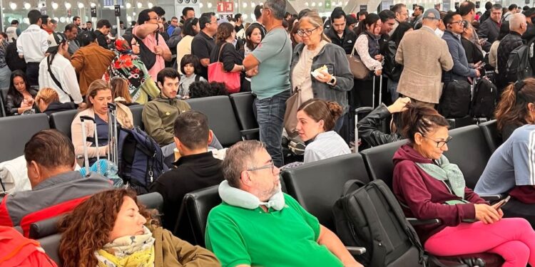MESSICO | Turisti italiani bloccati in aeroporto per due giorni