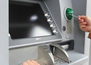 Tredici milioni di italiani rischiano di rimanere senza banca