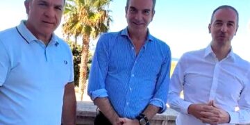 Mario Borghese, Sen. MAIE, e Antonio Iachini, Coordinatore MAIE America, con il presidente della Regione Calabria, Roberto Occhiuto