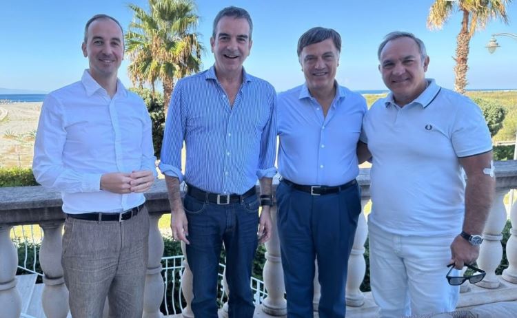 REGIONALI CALABRIA | Il governatore Roberto Occhiuto, il Coordinatore di Noi Moderati Calabria Pino Galati, il Senatore MAIE Mario Borghese e il Coordinatore MAIE America Antonio Iachini