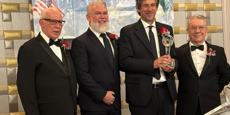 MAIE | Odoguardi al Gala di New York: premio a Demetrio Albertini per l’italianità nel mondo