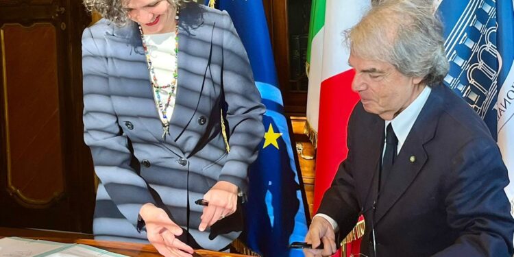 Italiani all'estero, firma CGIE - CNEL