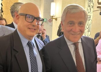 Vincenzo Arcobelli con il ministro degli Esteri Antonio Tajani