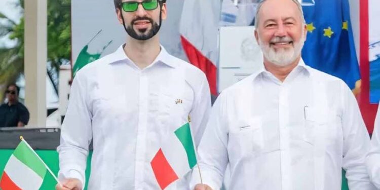 Rodolfo Colaci con l'Ambasciatore d'Italia a Santo Domingo, Stefano Queirolo Palmas