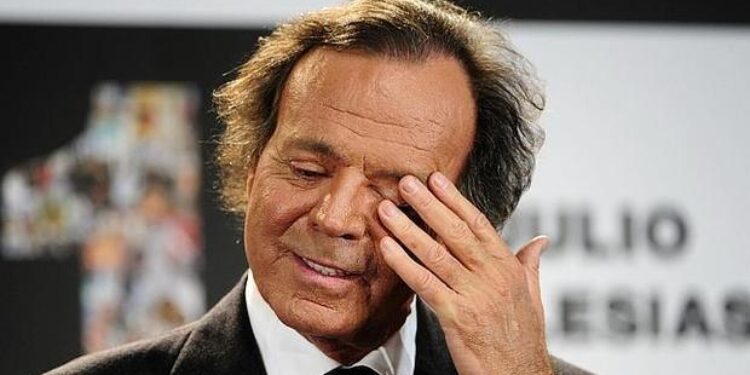 Julio Iglesias