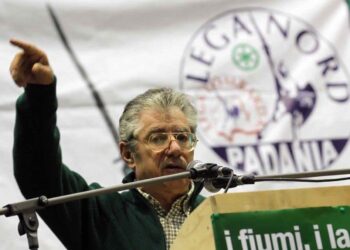 Addio a Umberto Bossi, fondatore della Lega