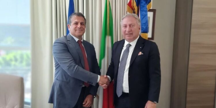 L'Ambasciatore d'Italia a Santo Domingo, Sergio Maffettone, riceve Leonardo in Ambasciata