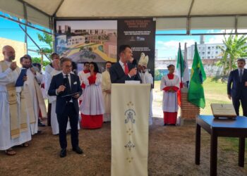 BRASILE | Silli (IILA) alla posa della prima pietra della Scuola “Nossa Senhora Aparecida” a Salvador de Bahia