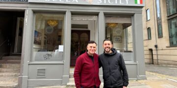 Alternativa Popolare: incontro in Scozia tra Massimo Romagnoli e Gianni La Licata, referente di AP in Scozia e ristoratore italiano a Edimburgo