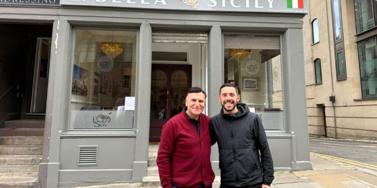 Alternativa Popolare: incontro in Scozia tra Massimo Romagnoli e Gianni La Licata, referente di AP in Scozia e ristoratore italiano a Edimburgo