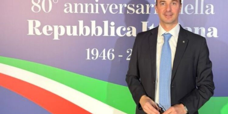 Sen. Mario Borghese, vicepresidente MAIE