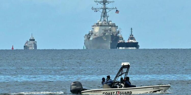 Usa, attaccata nel Pacifico una presunta imbarcazione di narcotrafficanti: un morto e due dispersi