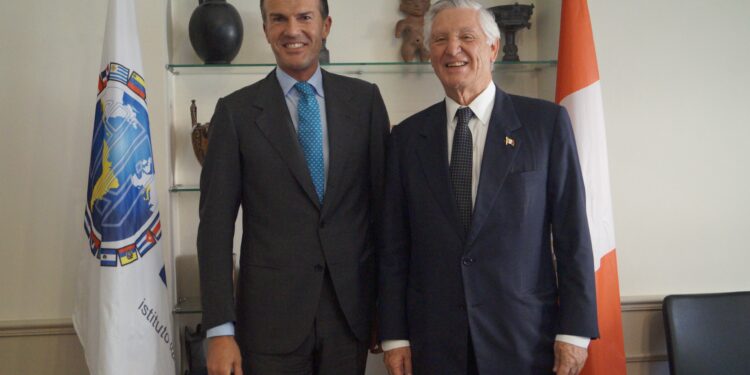 Italia-Perù, l’IILA rafforza la cooperazione: incontro a Roma tra Giorgio Silli e il ministro degli Esteri Carlos Pareja Ríos
