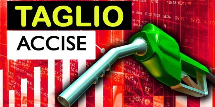 TAGLIO ACCISE CARBURANTI | Governo senza politica energetica