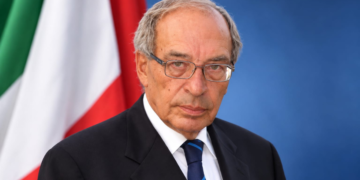 Addio ad Alfredo Mantica