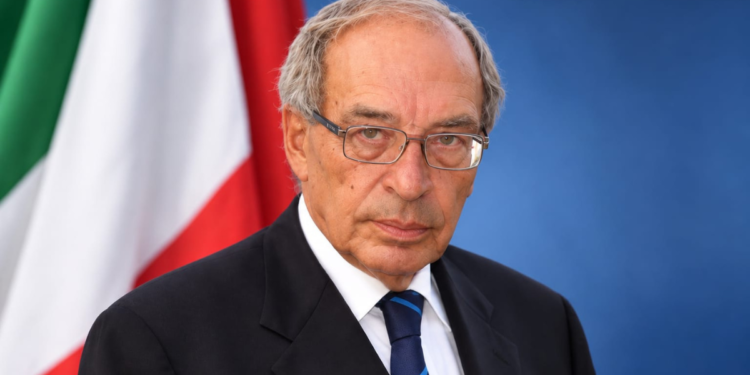 Addio ad Alfredo Mantica