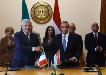 Tajani al Cairo