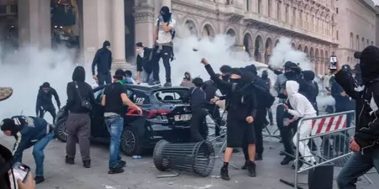 Scontri a Milano